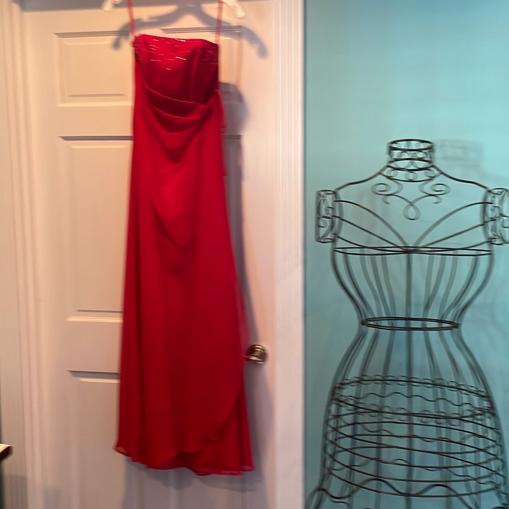 David’s Bridal Private  Collection : Strapless, sequined  Red Prom Gown size 6.